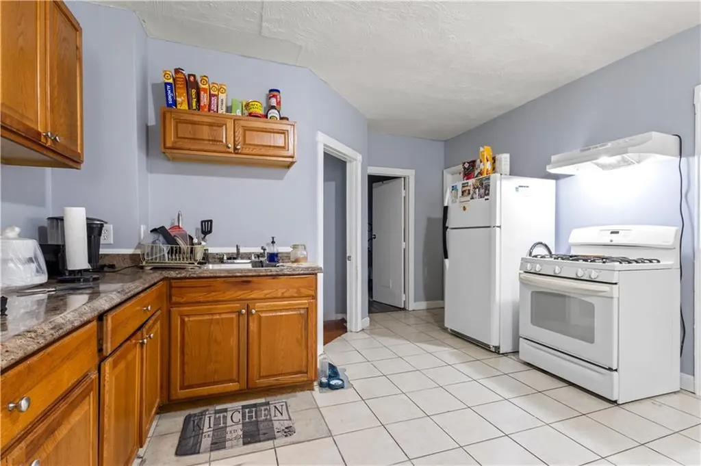 62 Russo Street Providence RI 02904