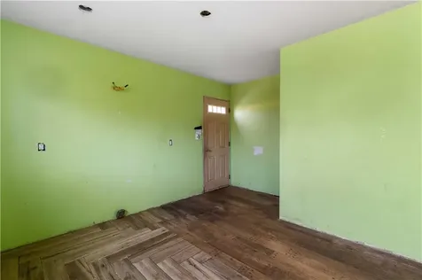 105 Borden Road Tiverton RI 02878