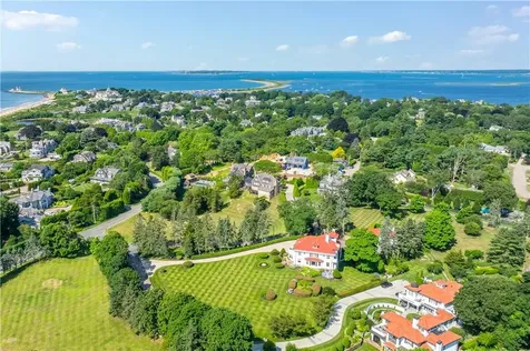 4 Yosemite Valley Road Westerly RI 02891