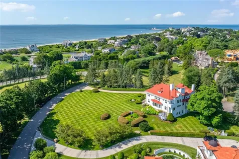 4 Yosemite Valley Road Westerly RI 02891