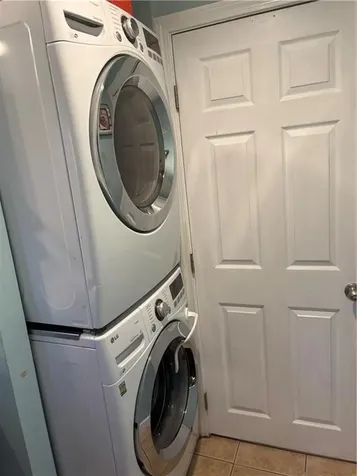 321 Laten Knight Road Cranston RI 02921