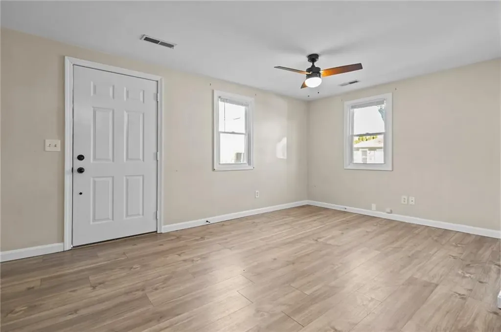 19 Curtis Street Warwick RI 02889