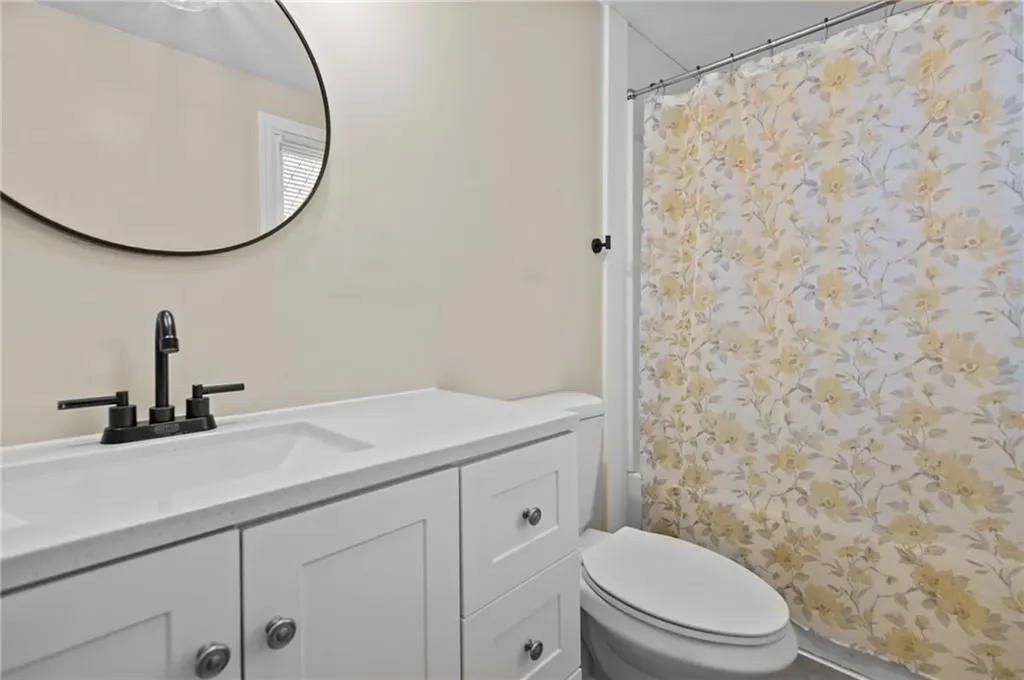 19 Curtis Street Warwick RI 02889