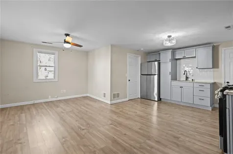 19 Curtis Street Warwick RI 02889