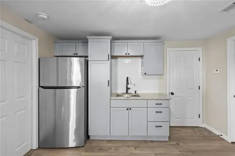 19 Curtis Street Warwick RI 02889