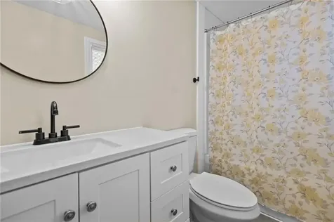 19 Curtis Street Warwick RI 02889