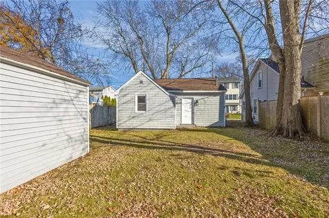 19 Curtis Street Warwick RI 02889