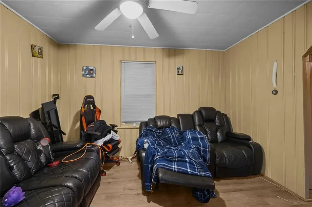 38 Pender Avenue Warwick RI 02889