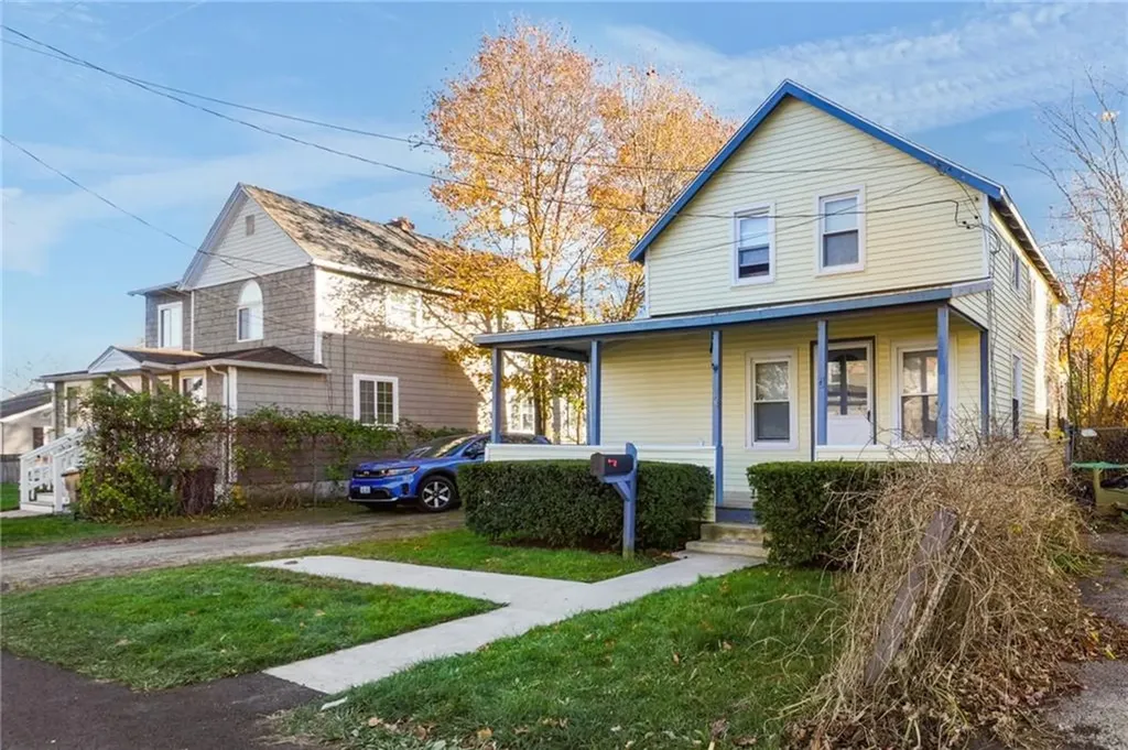 38 Pender Avenue Warwick RI 02889
