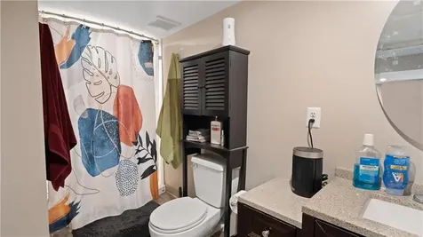 16 Eastman Street Warwick RI 02886