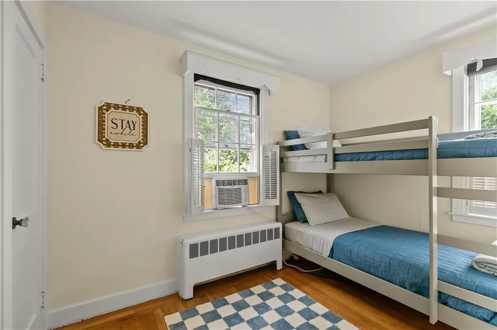 8 Sylvan Street Newport RI 02840