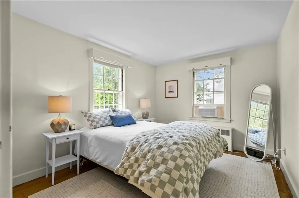 8 Sylvan Street Newport RI 02840