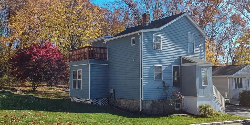 95 Rowley Street Providence RI 02908