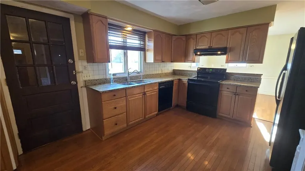 7 Eliza Street Providence RI 02909