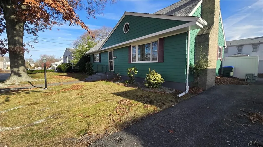 7 Eliza Street Providence RI 02909