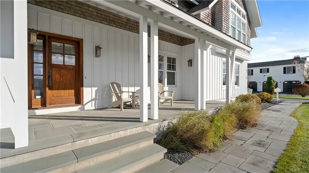 3 Doris Terrace Newport RI 02840