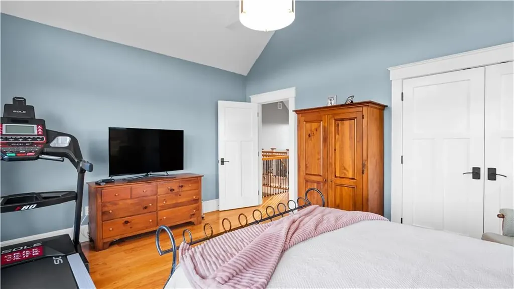 3 Doris Terrace Newport RI 02840