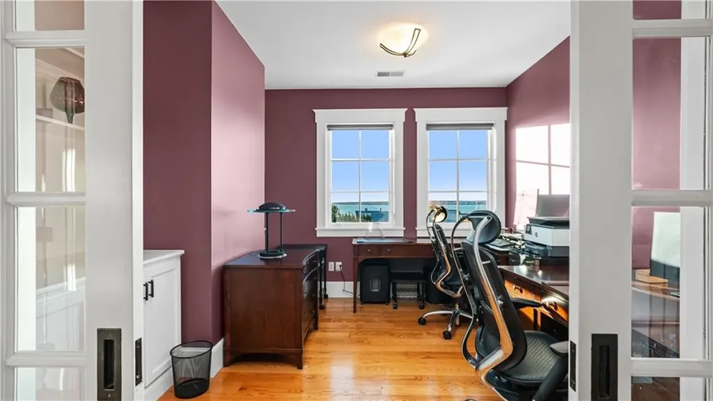 3 Doris Terrace Newport RI 02840