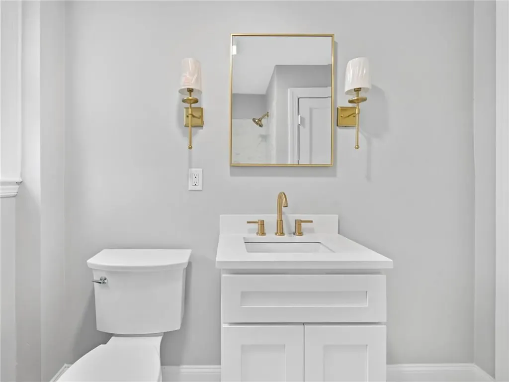 41 Drake Road Warwick RI 02888