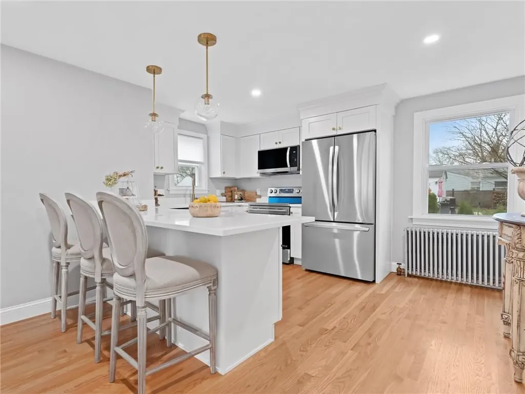 41 Drake Road Warwick RI 02888