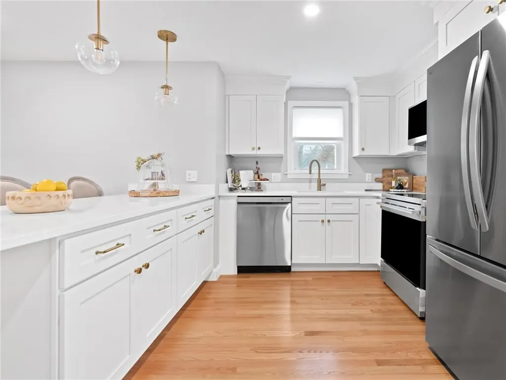 41 Drake Road Warwick RI 02888