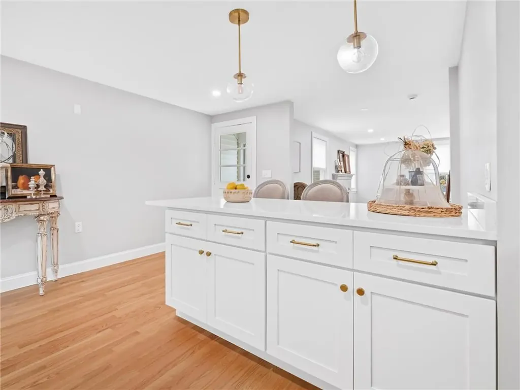 41 Drake Road Warwick RI 02888