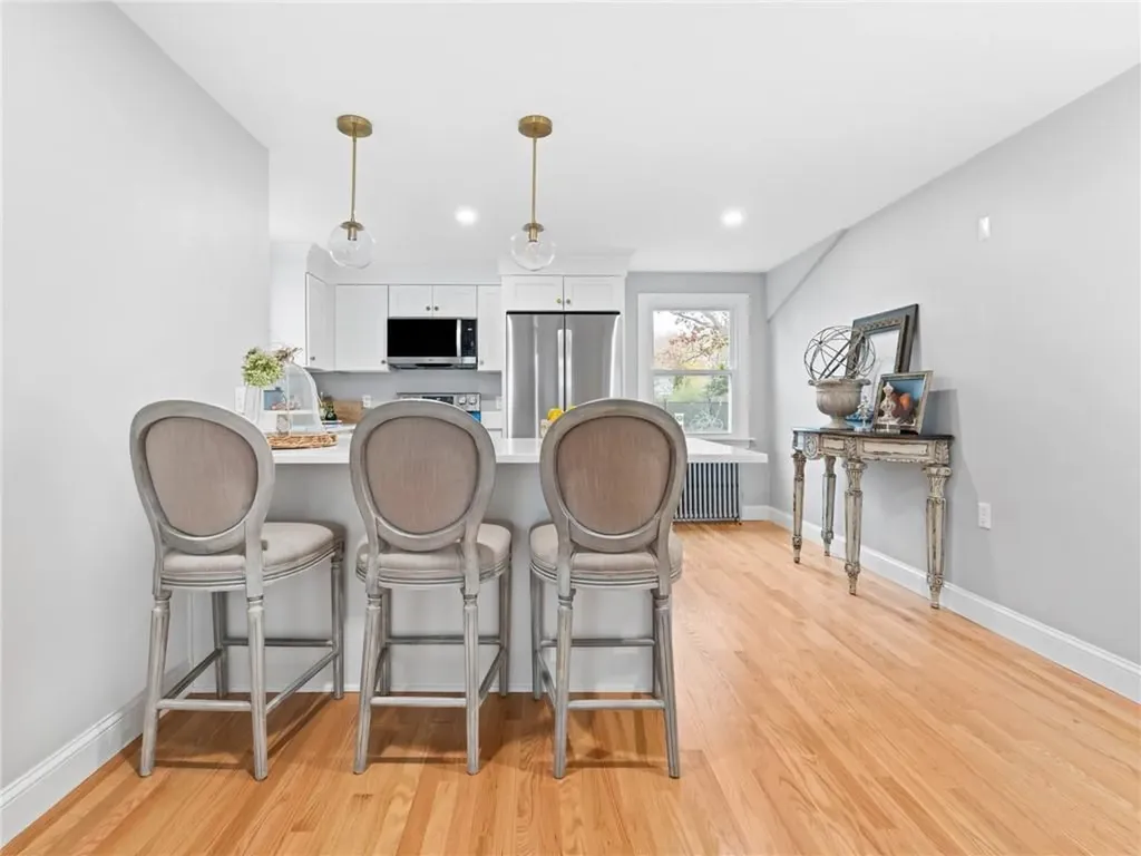 41 Drake Road Warwick RI 02888