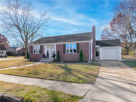 41 Drake Road Warwick RI 02888