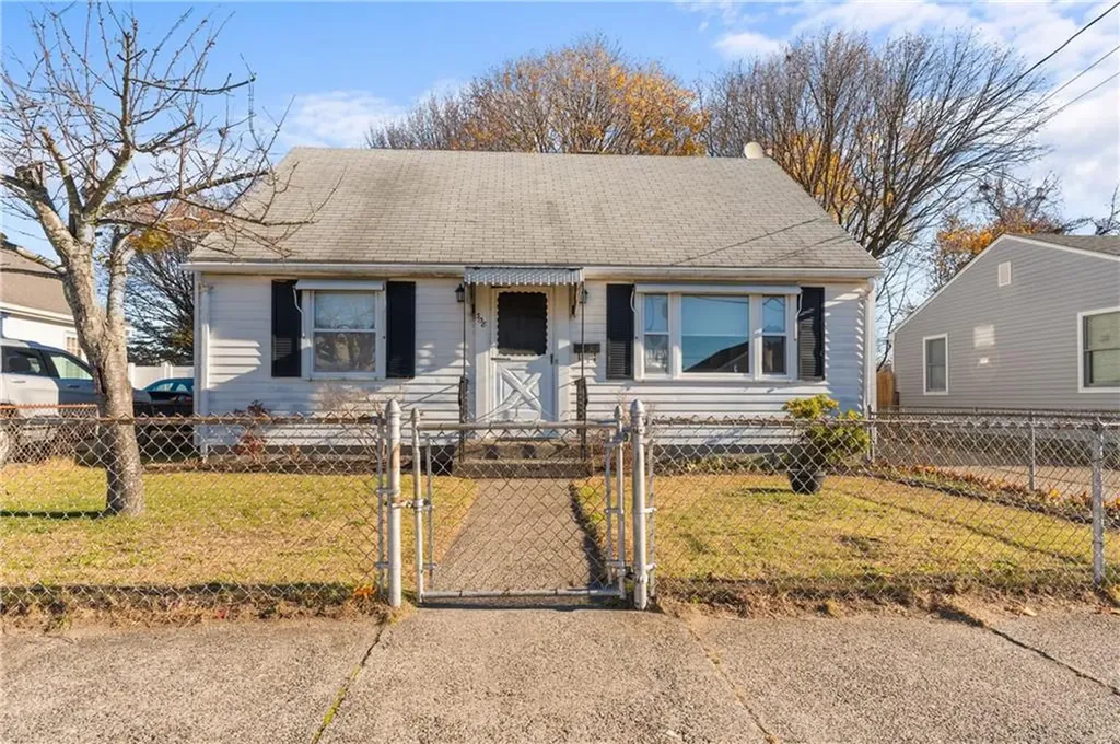 308 Rhode Island Avenue Pawtucket RI 02860