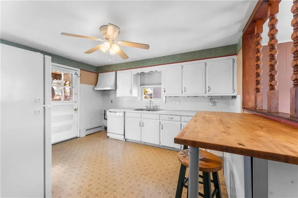 308 Rhode Island Avenue Pawtucket RI 02860