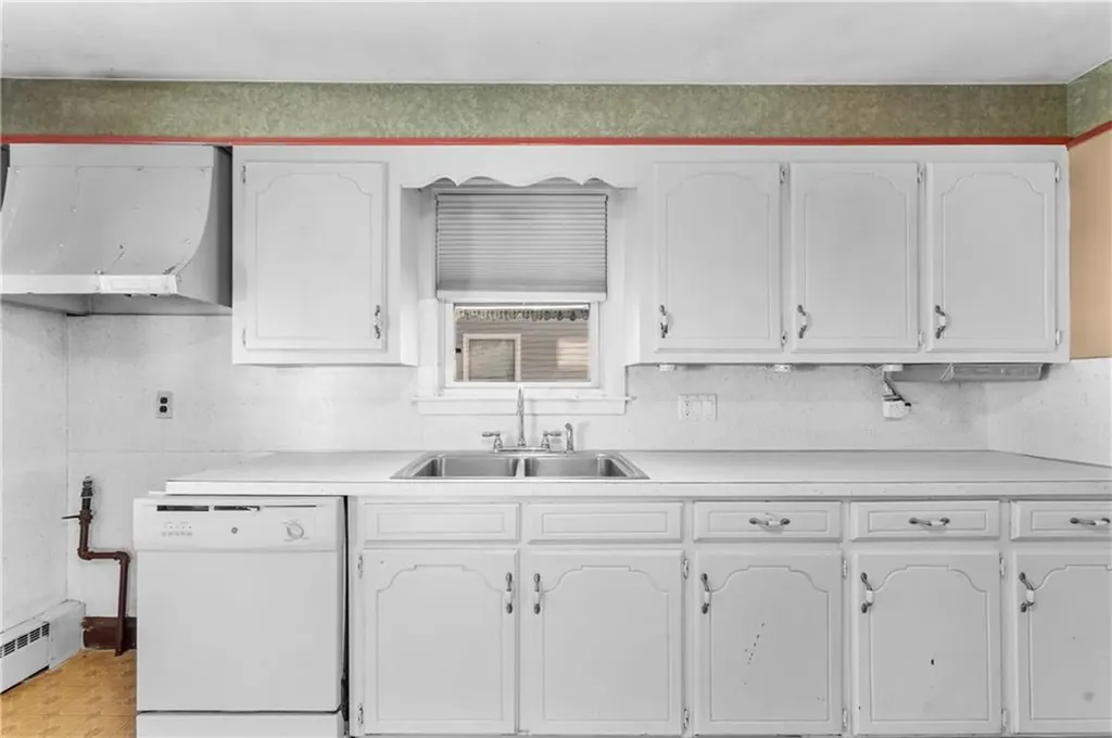 308 Rhode Island Avenue Pawtucket RI 02860