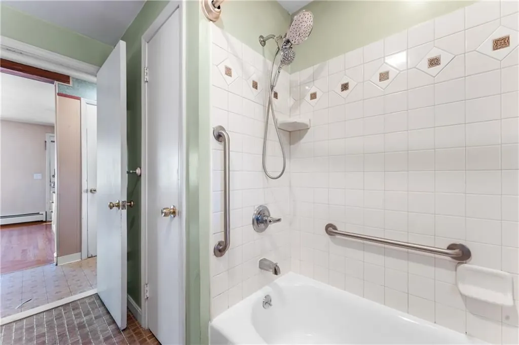 308 Rhode Island Avenue Pawtucket RI 02860