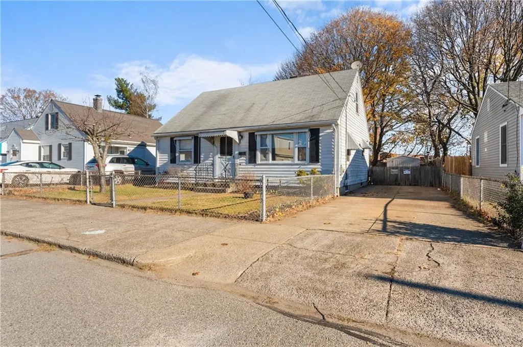 308 Rhode Island Avenue Pawtucket RI 02860