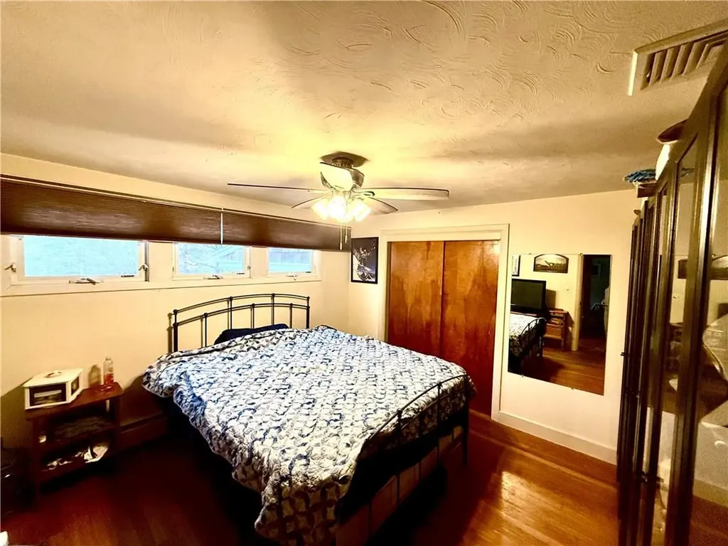 85 Hilton Avenue East Providence RI 02915