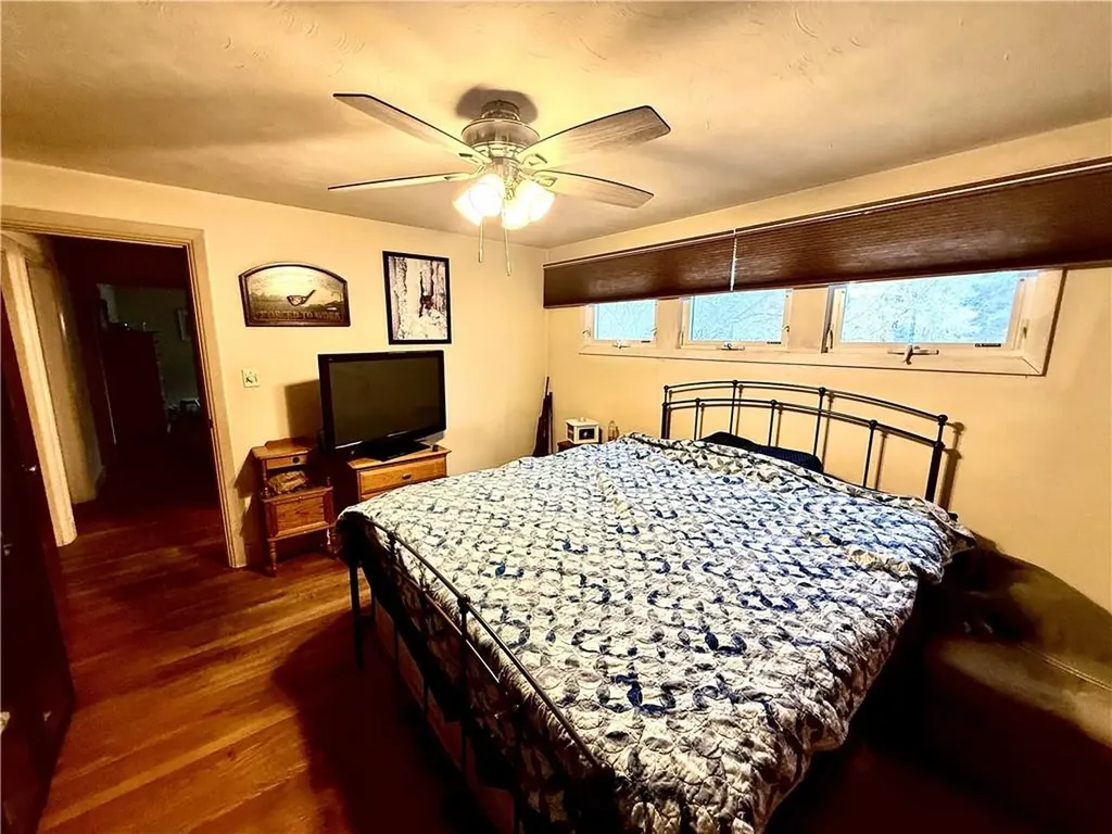 85 Hilton Avenue East Providence RI 02915