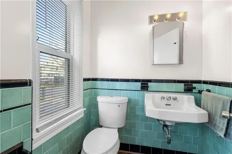 274 Montgomery Avenue Cranston RI 02905