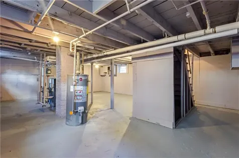 274 Montgomery Avenue Cranston RI 02905