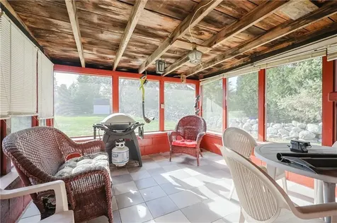 19 West Spruce Street Charlestown RI 02813