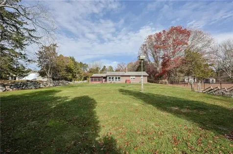 19 West Spruce Street Charlestown RI 02813