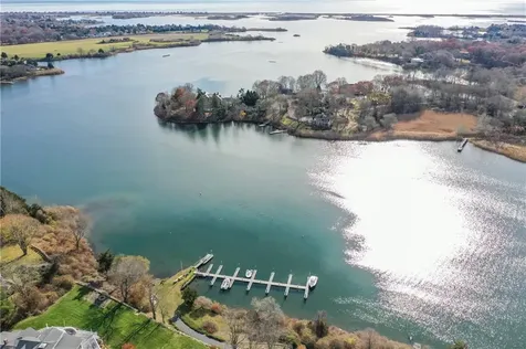 19 West Spruce Street Charlestown RI 02813