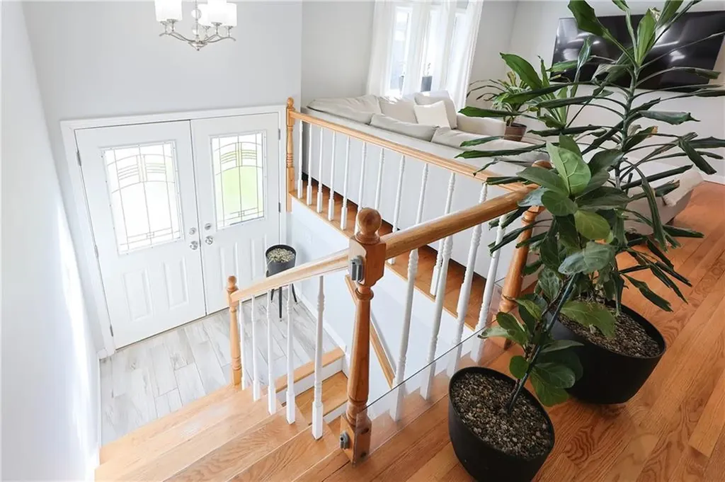 31 Salina Avenue Johnston RI 02919