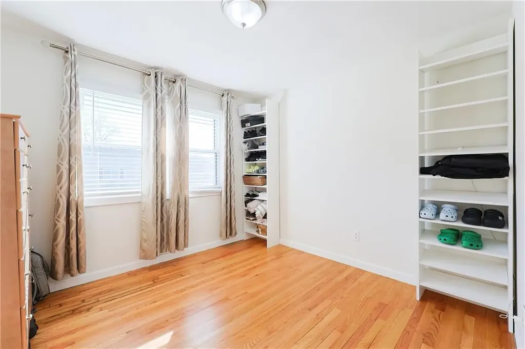 31 Salina Avenue Johnston RI 02919