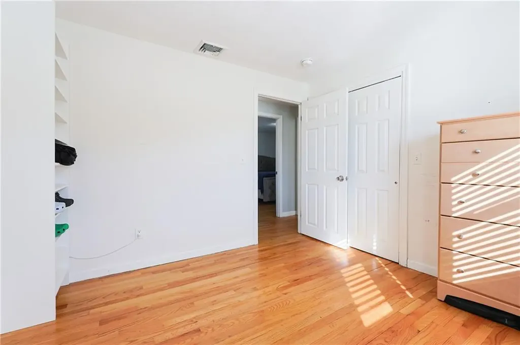 31 Salina Avenue Johnston RI 02919
