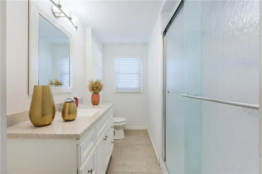 31 Salina Avenue Johnston RI 02919