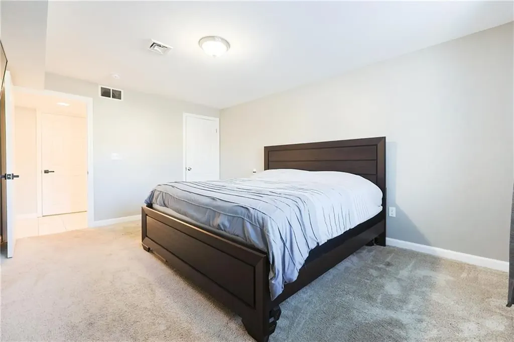 31 Salina Avenue Johnston RI 02919