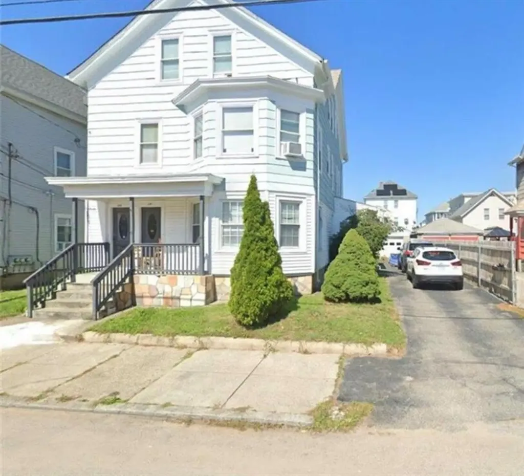 116 Coyle Avenue Pawtucket RI 02861