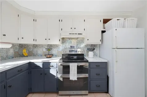 9 Kenny Drive Warren RI 02885