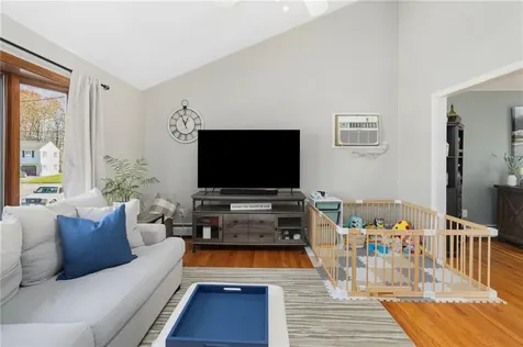 9 Kenny Drive Warren RI 02885