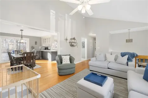 9 Kenny Drive Warren RI 02885