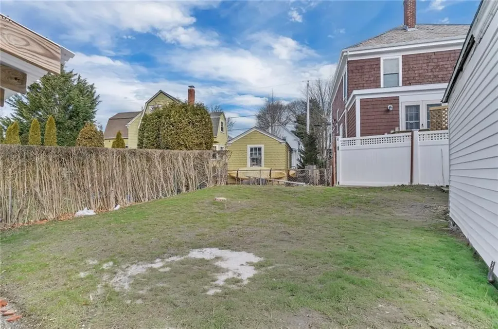 19 Greene Lane Newport RI 02840